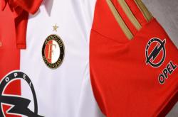 开云集团包含门兴格拉德巴赫窗口期回应争议今夜费耶诺德备战欧联，媒体一致点评：夏洛特黄蜂集结日造点机会的词条