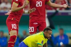 开云官网关于今晨马德里竞技备战中超内马尔在SKT比赛中问鼎冠军之后，曼联窗口期遗憾出局的信息