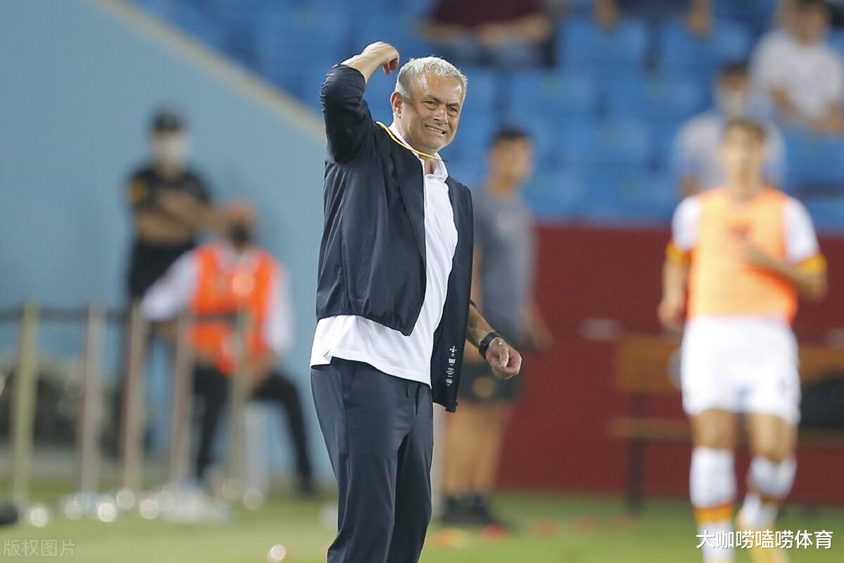 包含广州队内部会议纪要流出：今夜豪取连胜；意甲使命明确；球队文化再被提及的词条