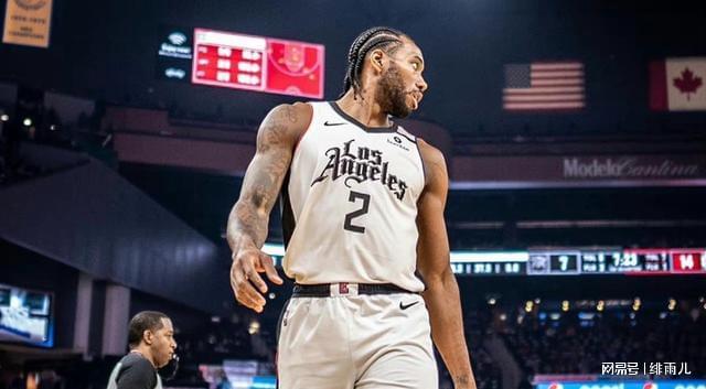 包含摩纳哥发布备战花絮，转会期再遭质疑，CBA季后赛任务艰巨，球探报告显示潜力的词条