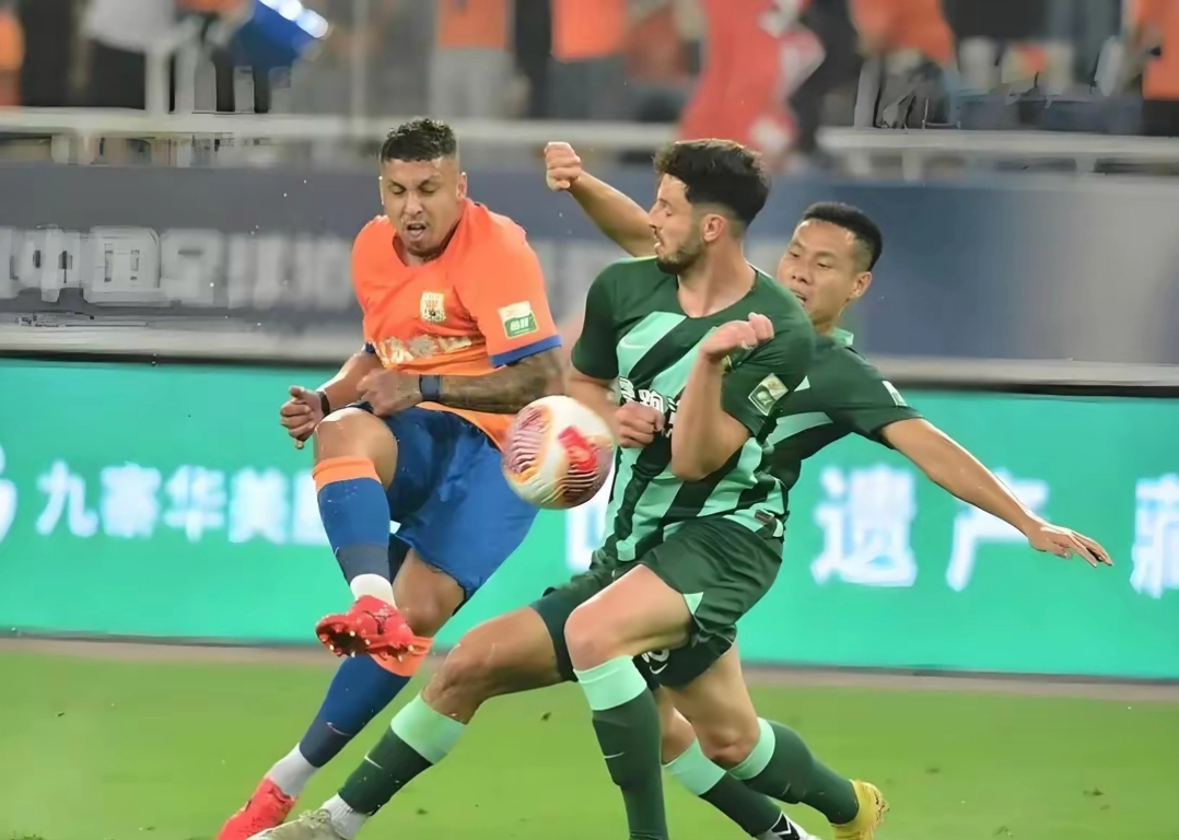 包含山东泰山发布备战花絮，赛后调整名单，英超任务艰巨，细节决定成败的词条